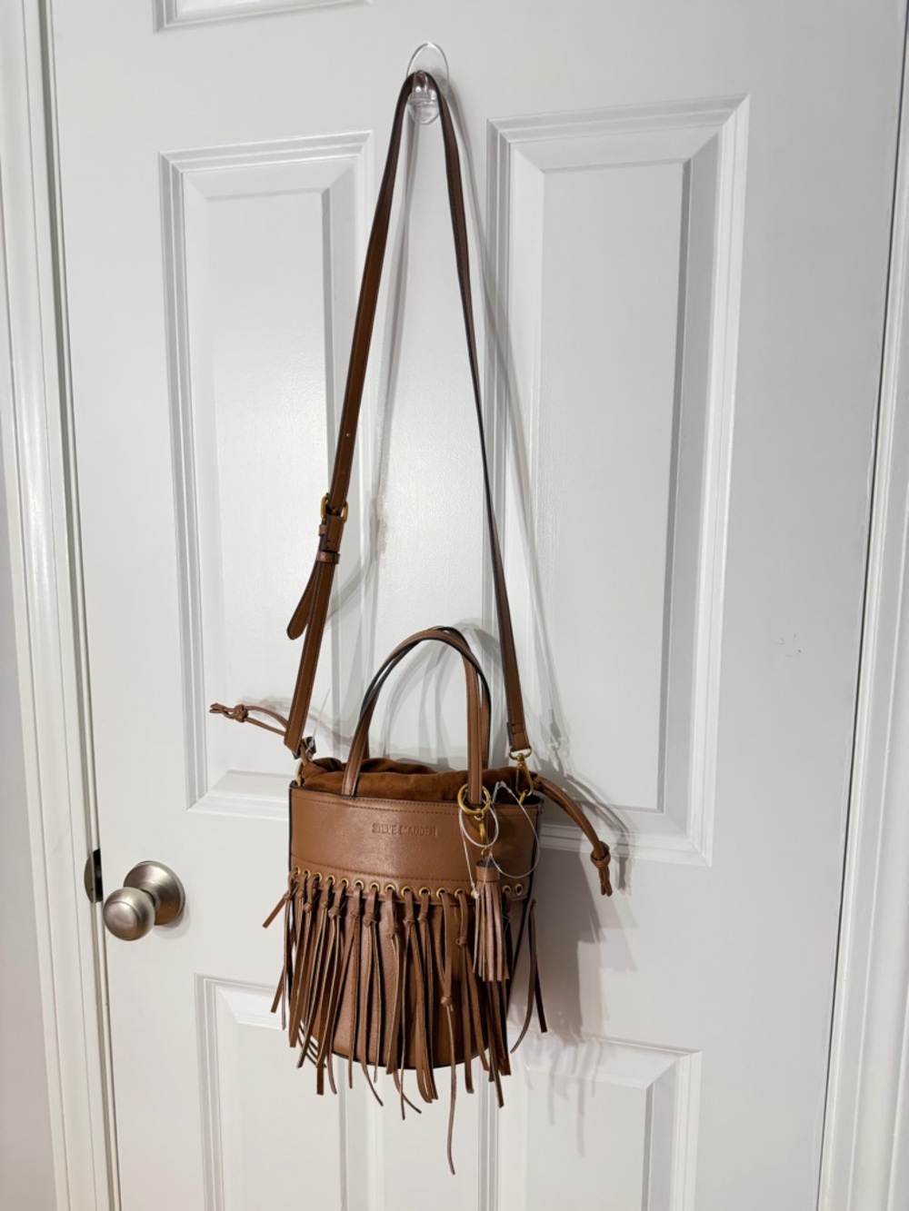 Steve Madden Tan Fringe Bucket Bag Adjustable Strap Detachable Insert Crossbody - Picture 8 of 15